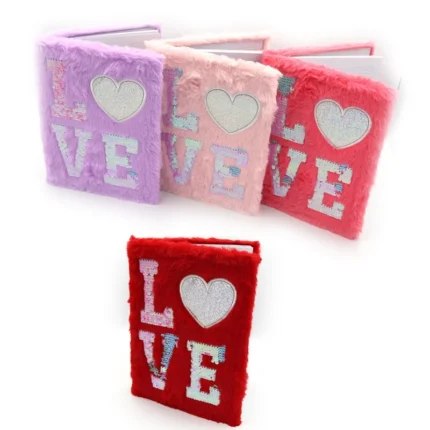 блокнот з написом love